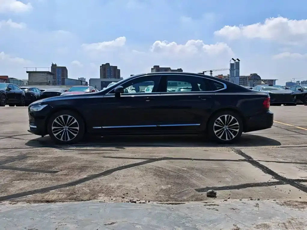 Volvo S90 — фото 4