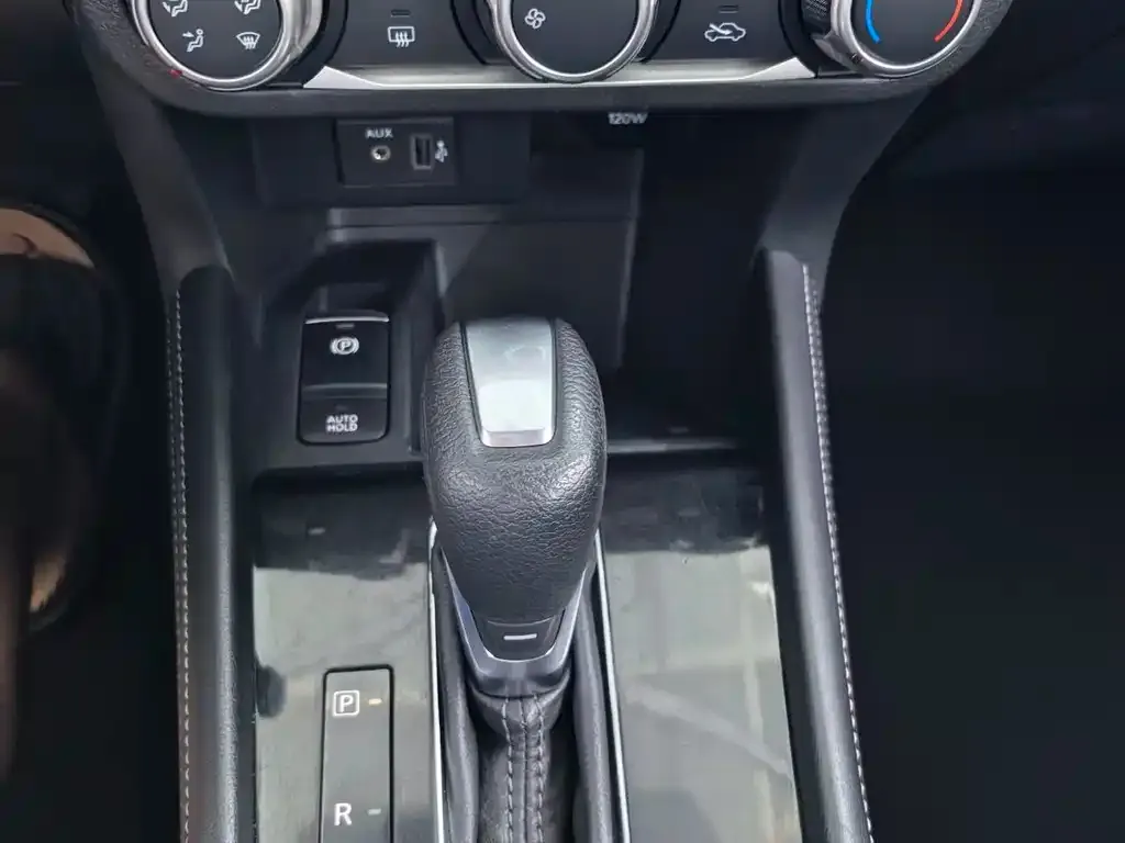 Nissan Kicks — фото 4