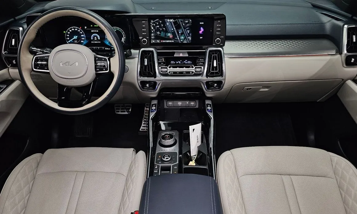 Kia Sorento — фото 9