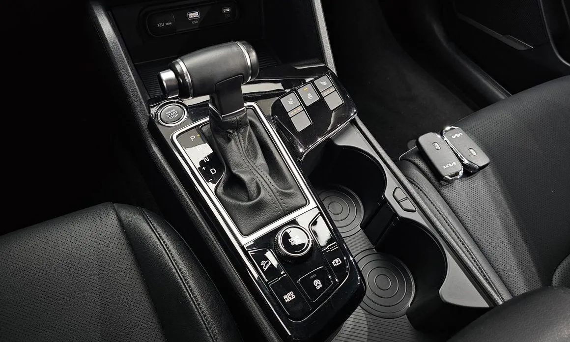 Kia Sportage — фото 10