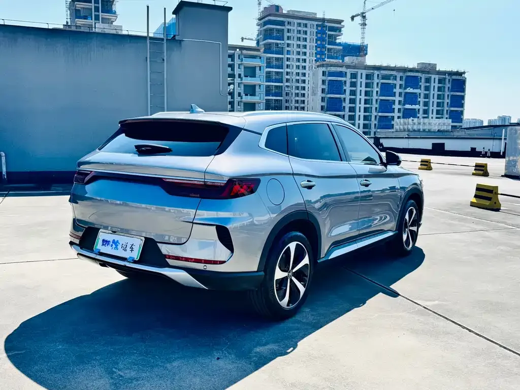BYD PLUS New Energy — фото 4