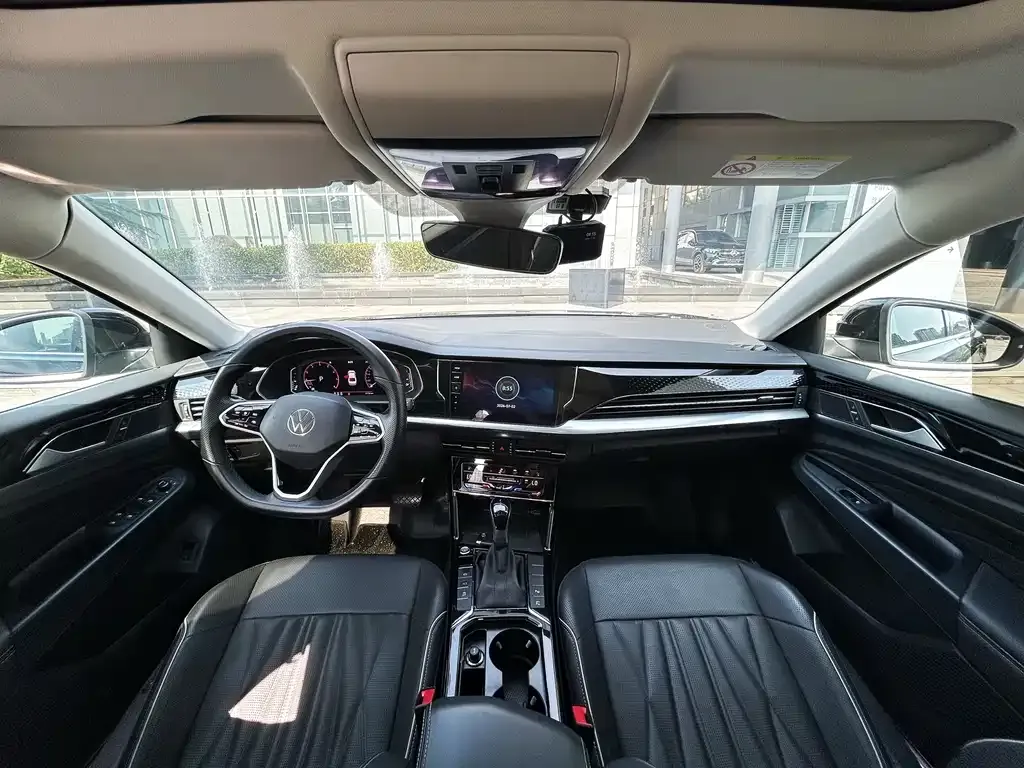 Volkswagen Passat — фото 6