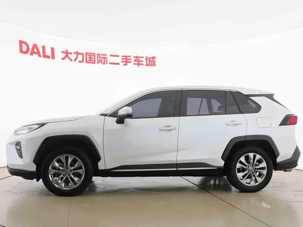 Toyota Wildlander — фото 2