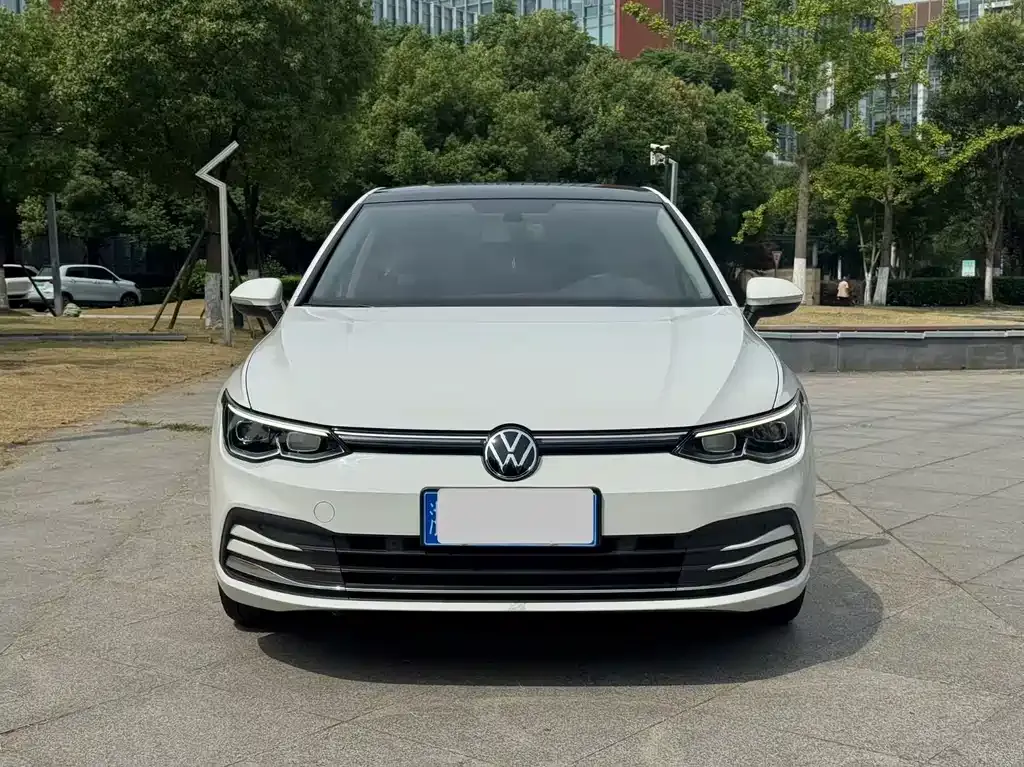 Volkswagen Golf — фото 6