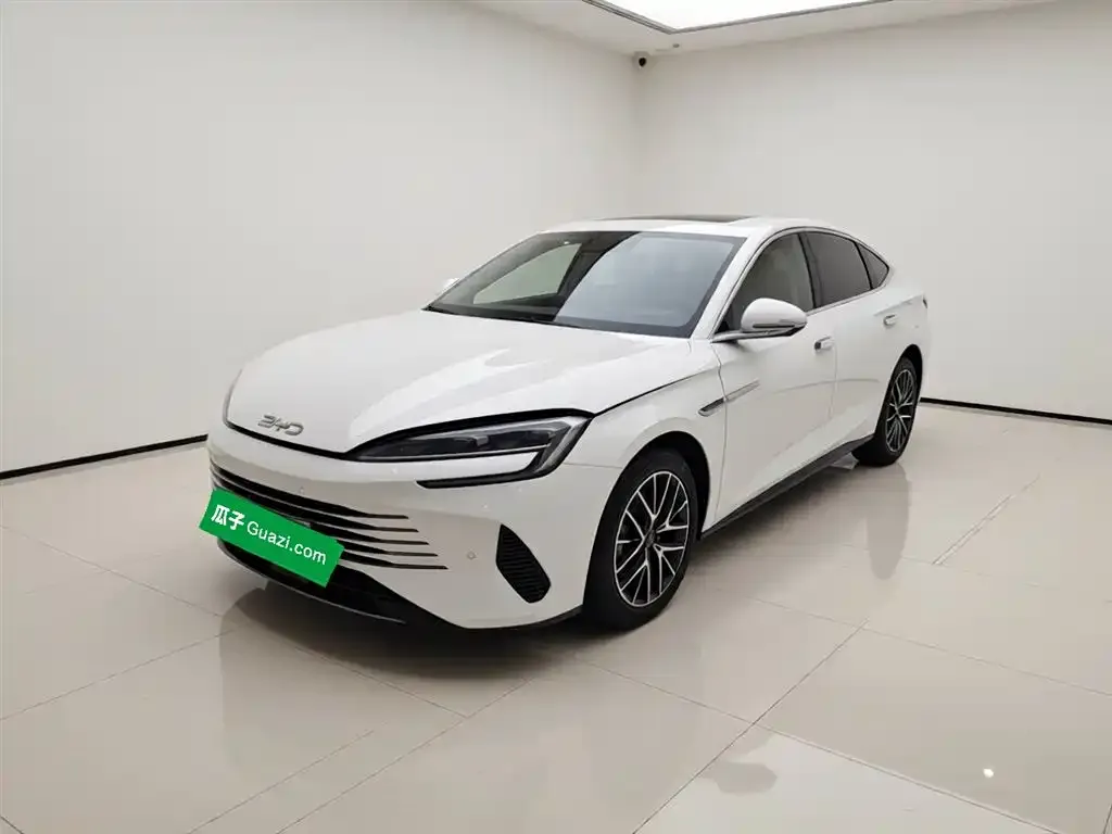 BYD Seal — фото 1