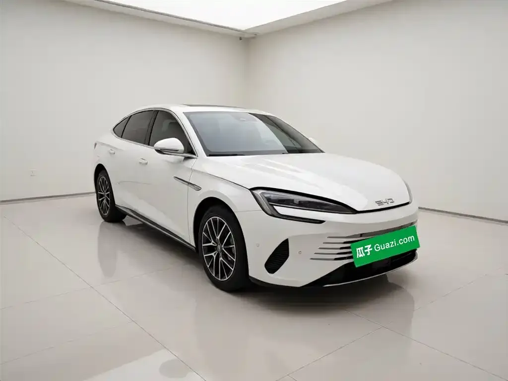 BYD Seal — фото 4