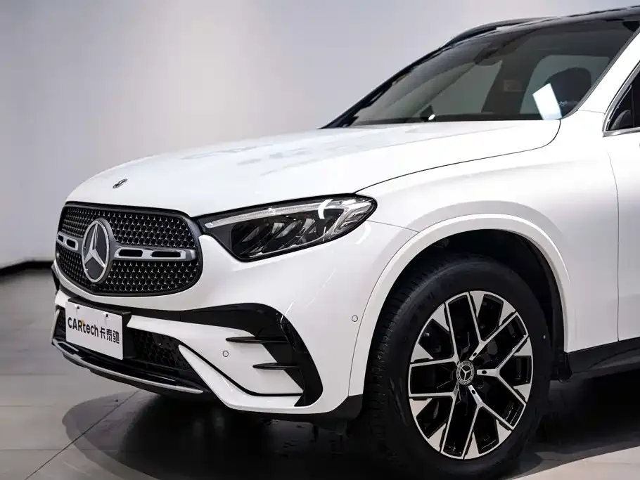 Mercedes-Benz GLC — фото 1