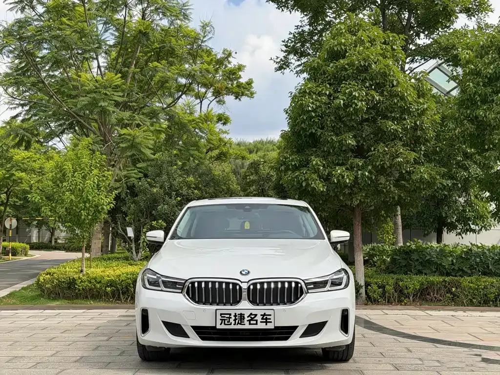BMW 6 Series GT — фото 9