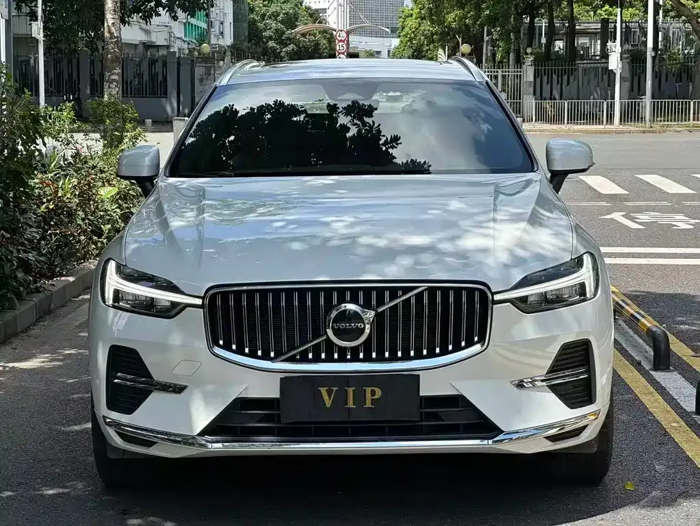 Volvo XC60 2024 из CN, фото 7