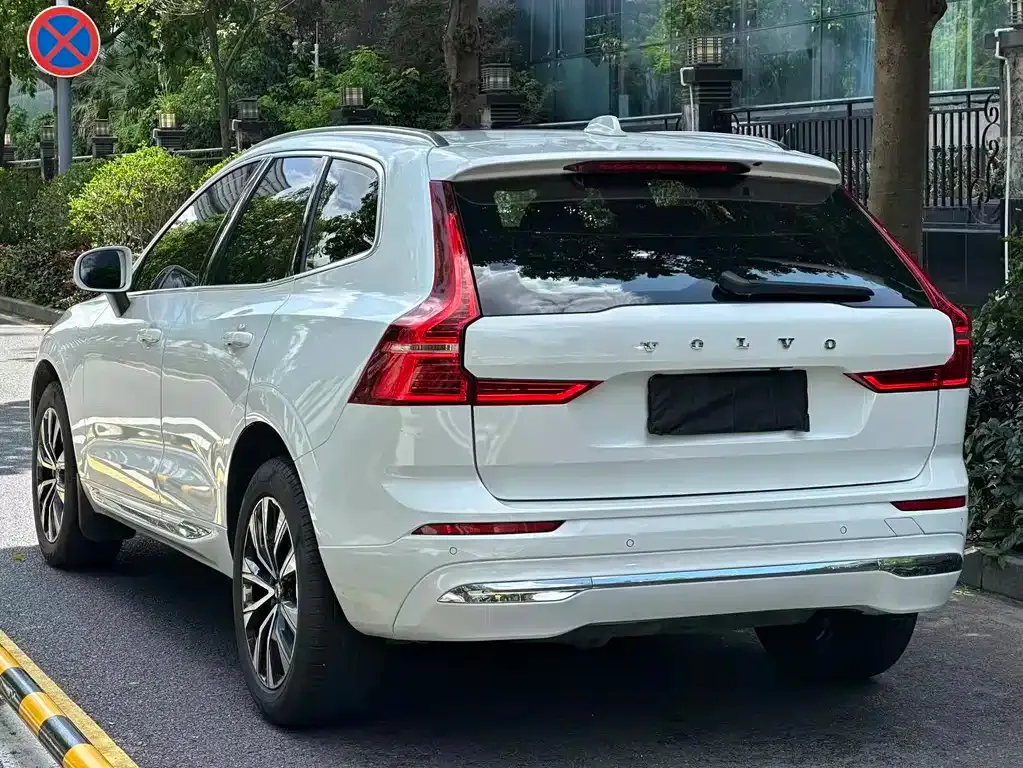 Volvo XC60 2024 из CN, фото 6