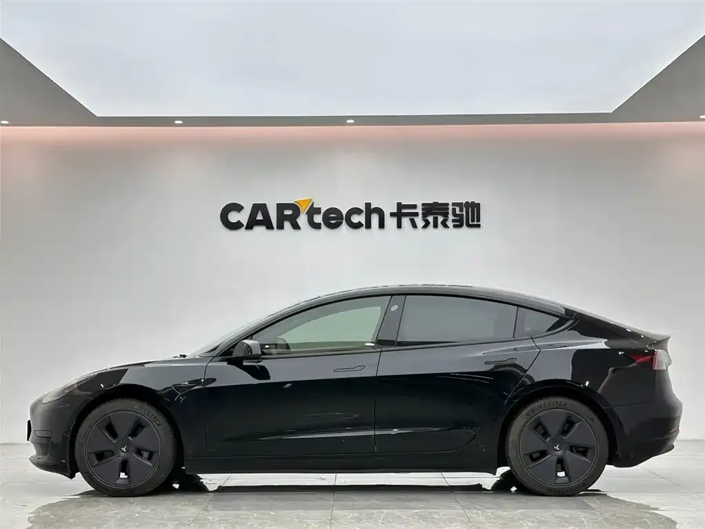 Tesla Model 3 — фото 2