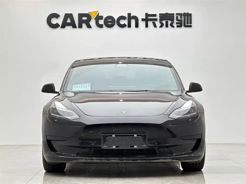 Tesla Model 3 — фото 4
