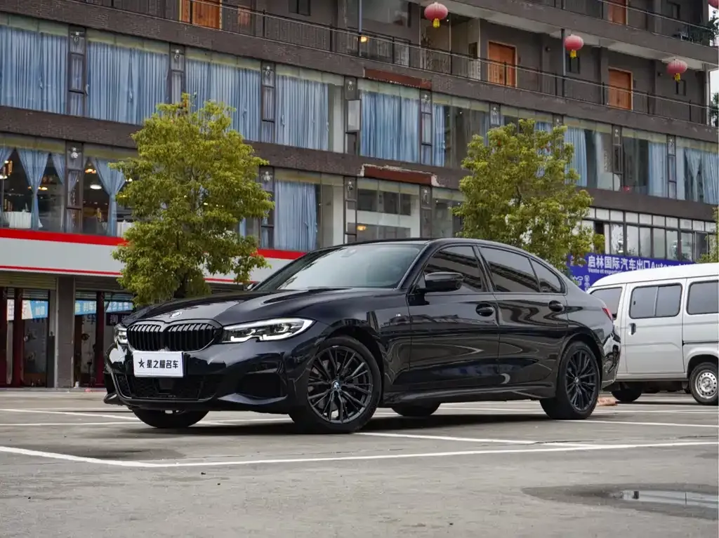 BMW 3 Series — фото 1