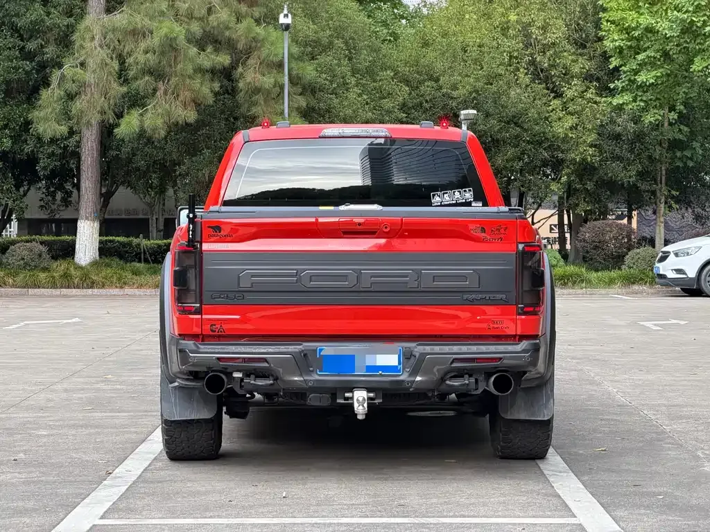 Ford F-150 Raptor — фото 9
