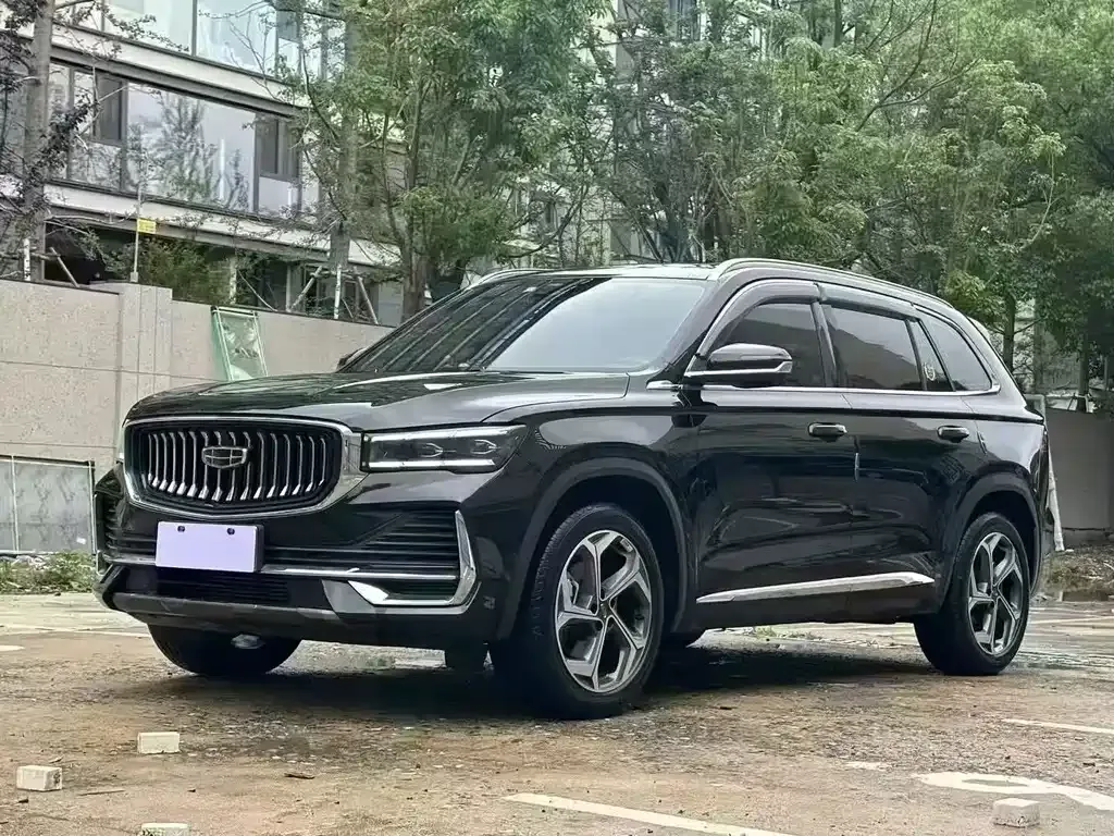 Geely Xingyue L — фото 1