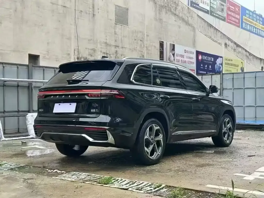 Geely Xingyue L — фото 6