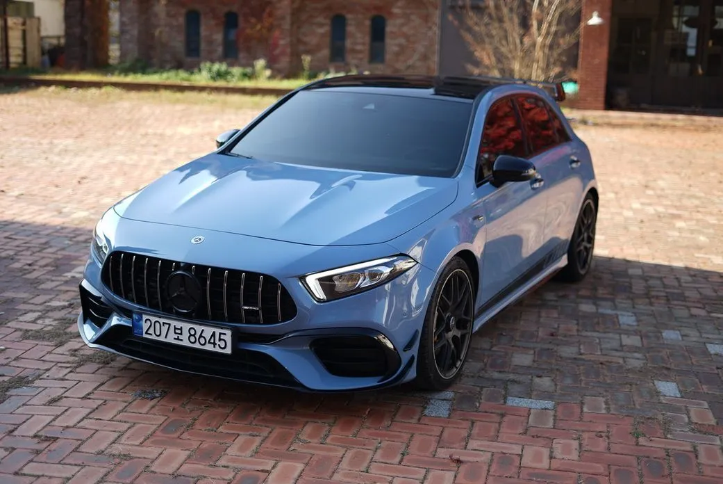 Mercedes-Benz A-Class — фото 1