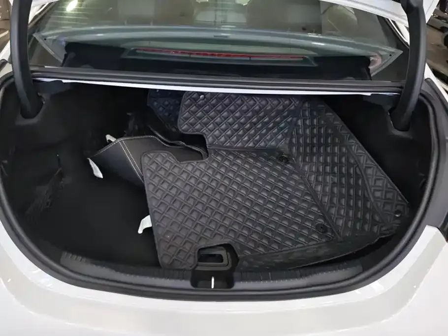 Mercedes-Benz C-Class — фото 4