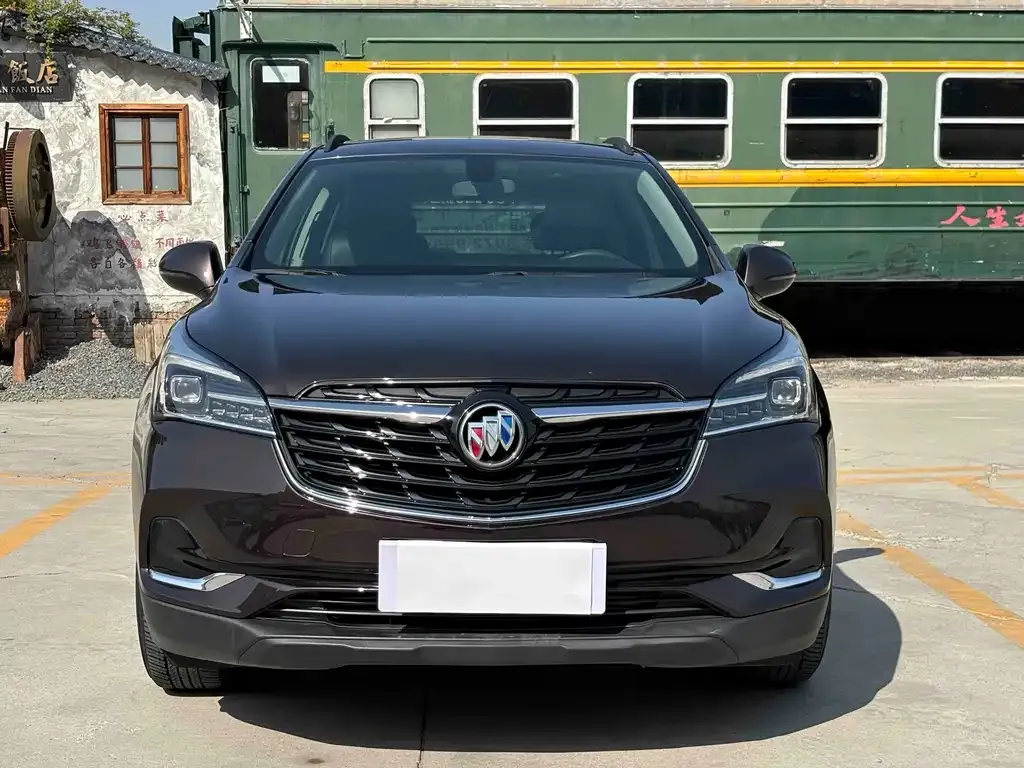 Buick Envision Plus — фото 9