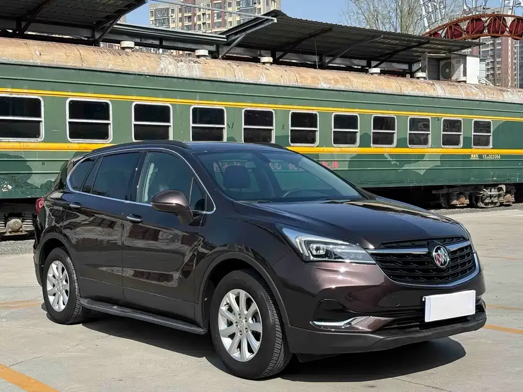Buick Envision Plus — фото 10