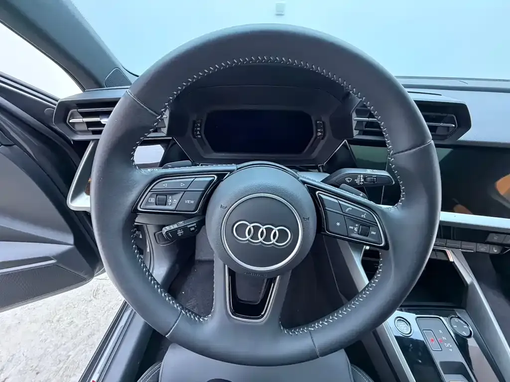 Audi A3 — фото 7