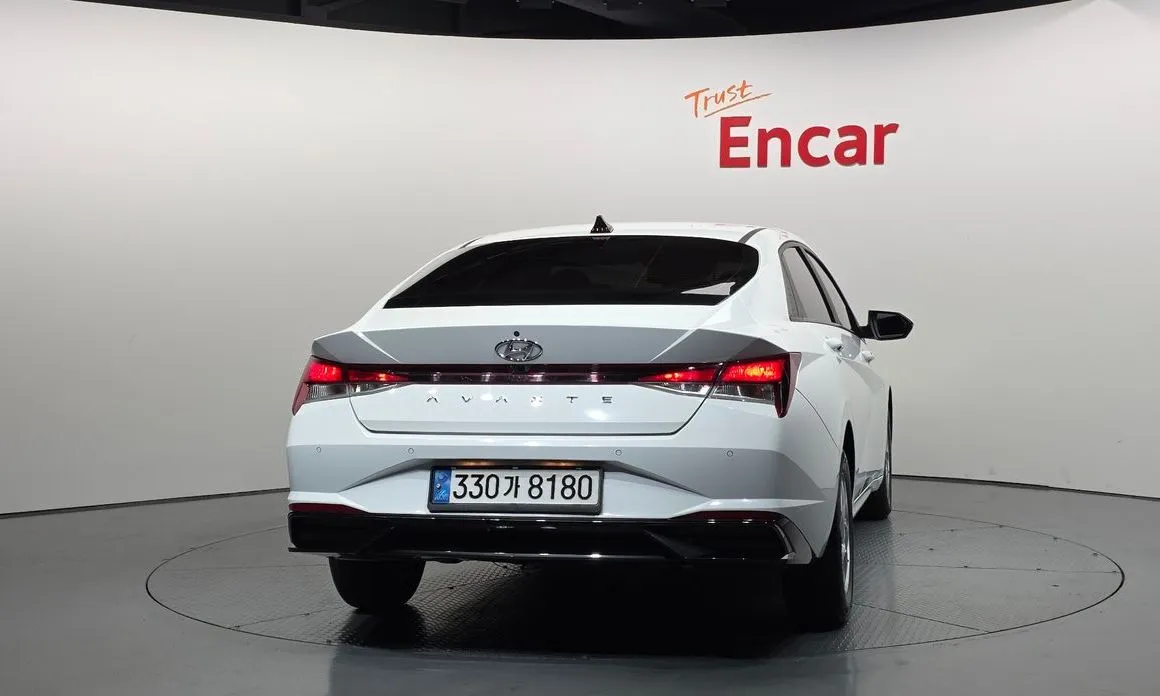 Hyundai AVANTE — фото 9