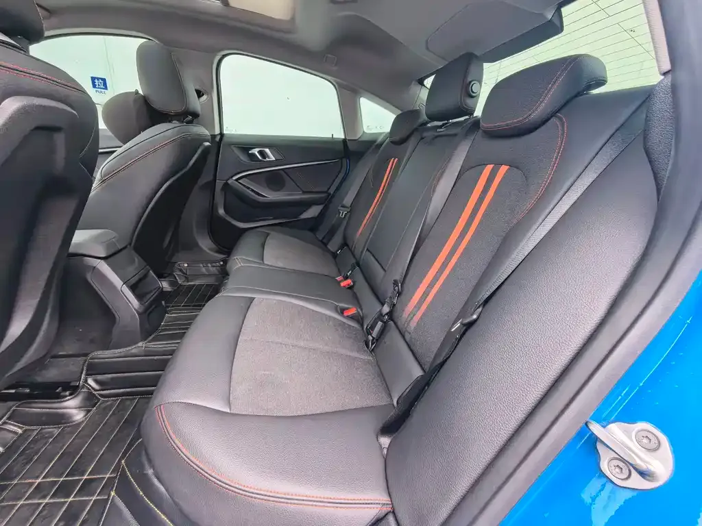 BMW 2 Series (Import) — фото 4