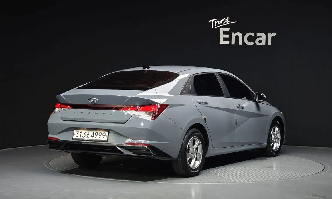 Hyundai AVANTE — фото 5