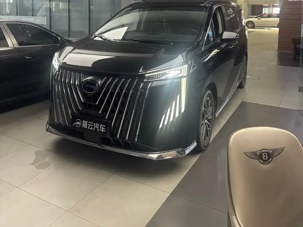 GAC Motor Trumpchi M8 — фото 1