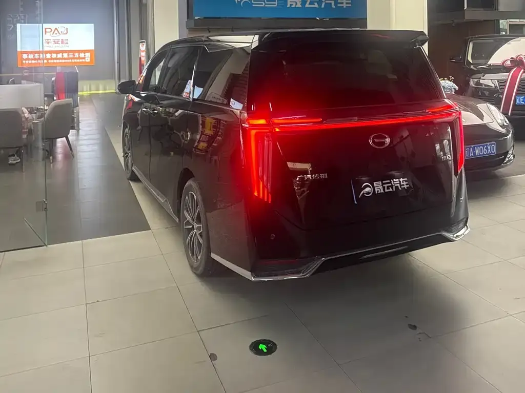 GAC Motor Trumpchi M8 — фото 10
