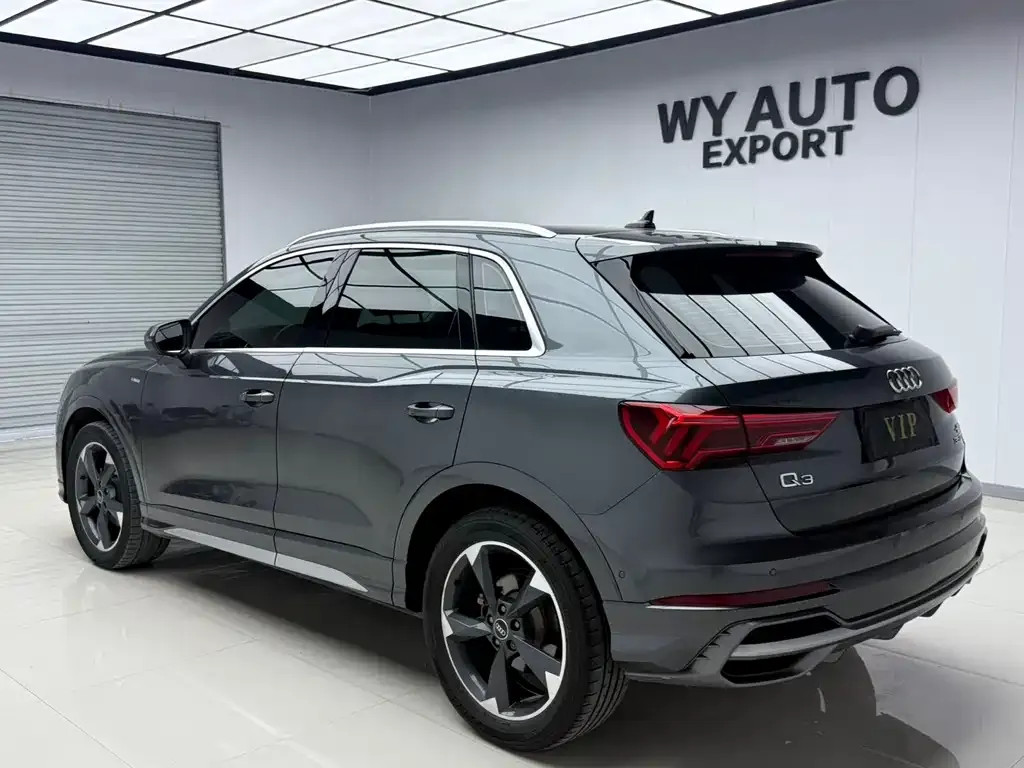 Audi Q3 — фото 7