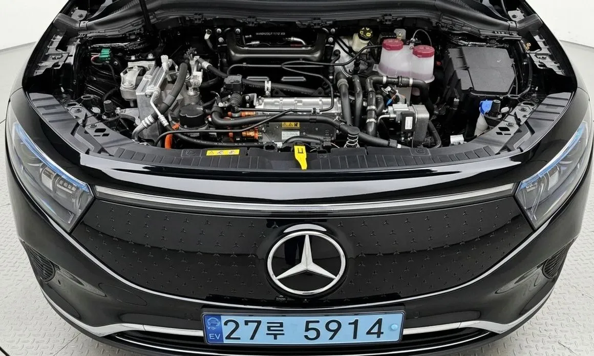 Mercedes-Benz EQA — фото 10