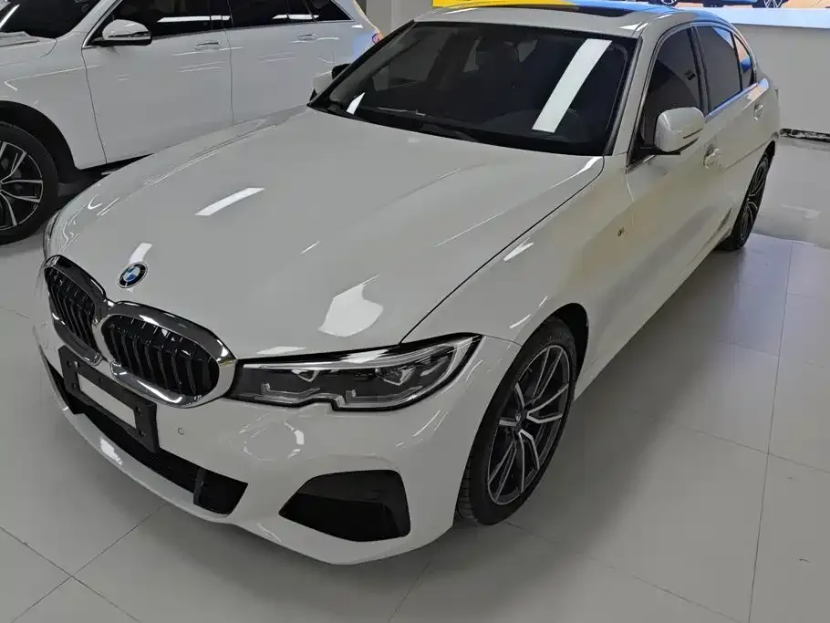 BMW 3 Series — фото 1