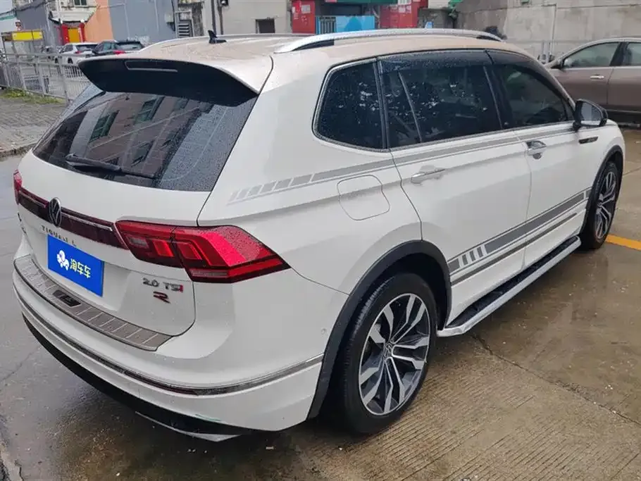 Volkswagen Tiguan L — фото 5