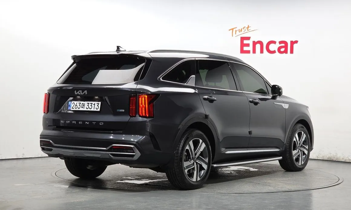 Kia Sorento — фото 4