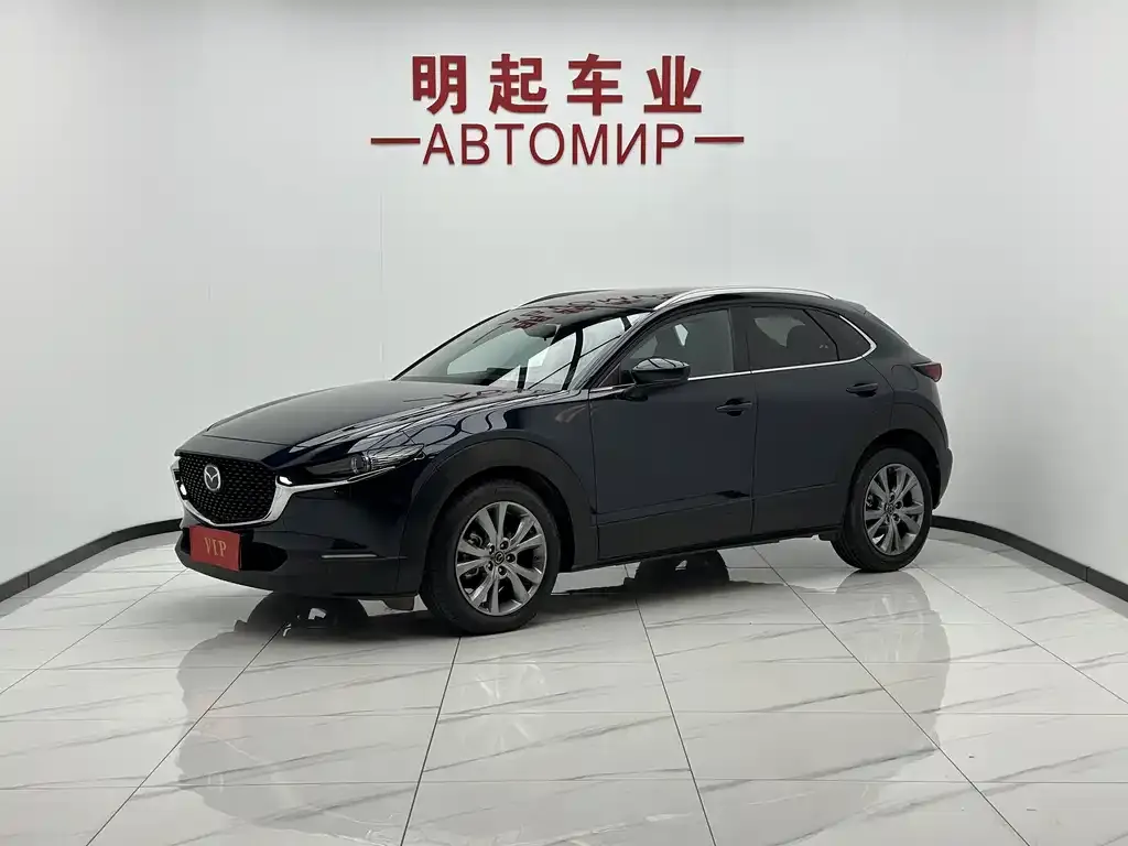Mazda CX-30 — фото 1