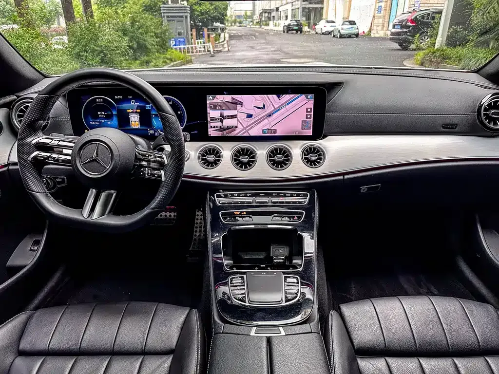 Mercedes-Benz E-Class (Import) — фото 2