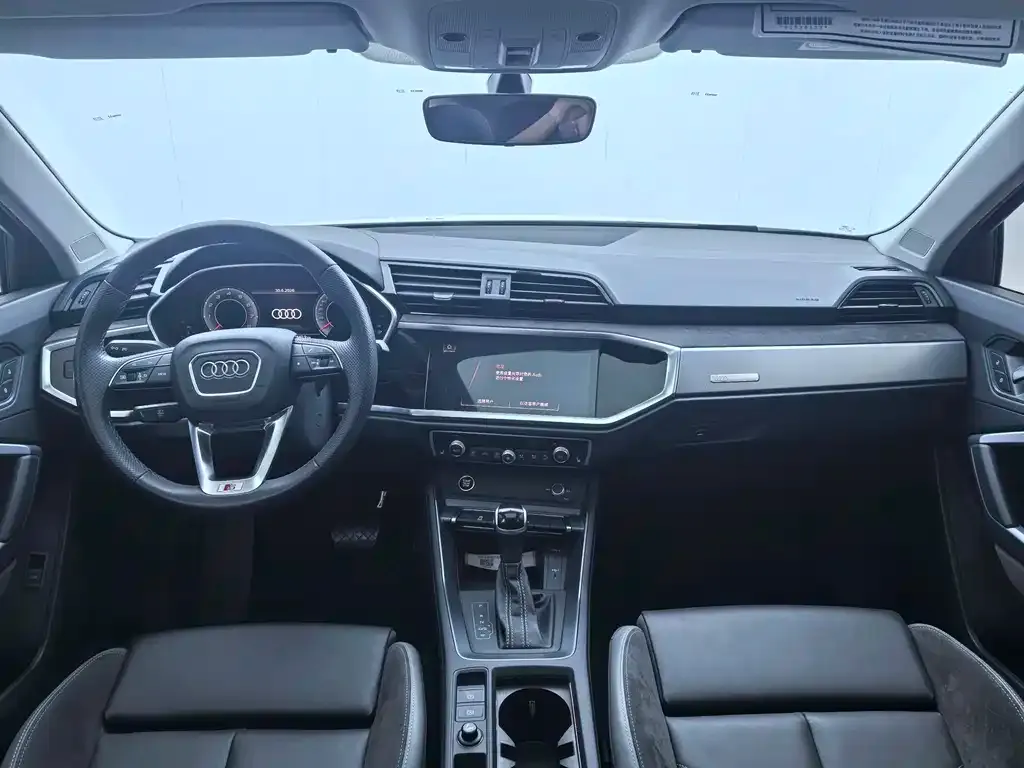 Audi Q3 Sportback — фото 7