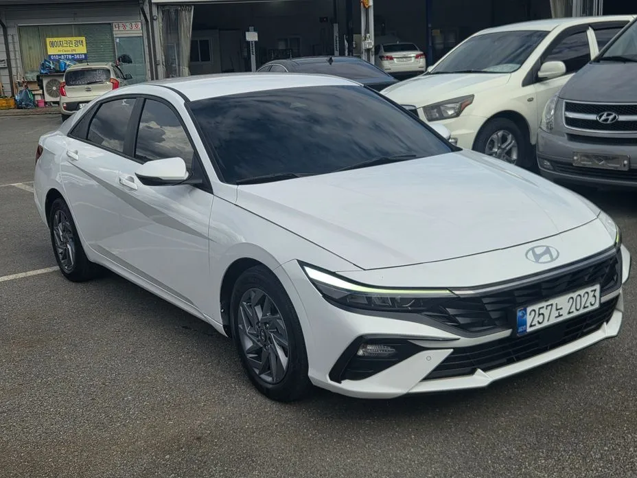 Hyundai AVANTE — фото 9
