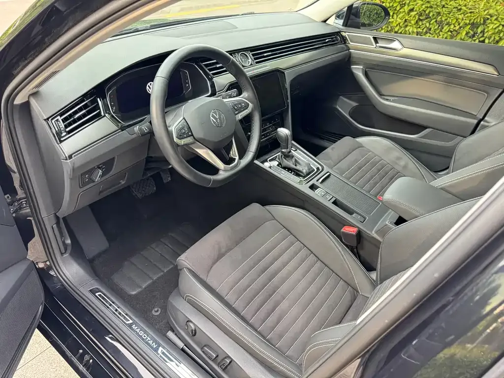 Volkswagen Magotan 2022 из CN, фото 5