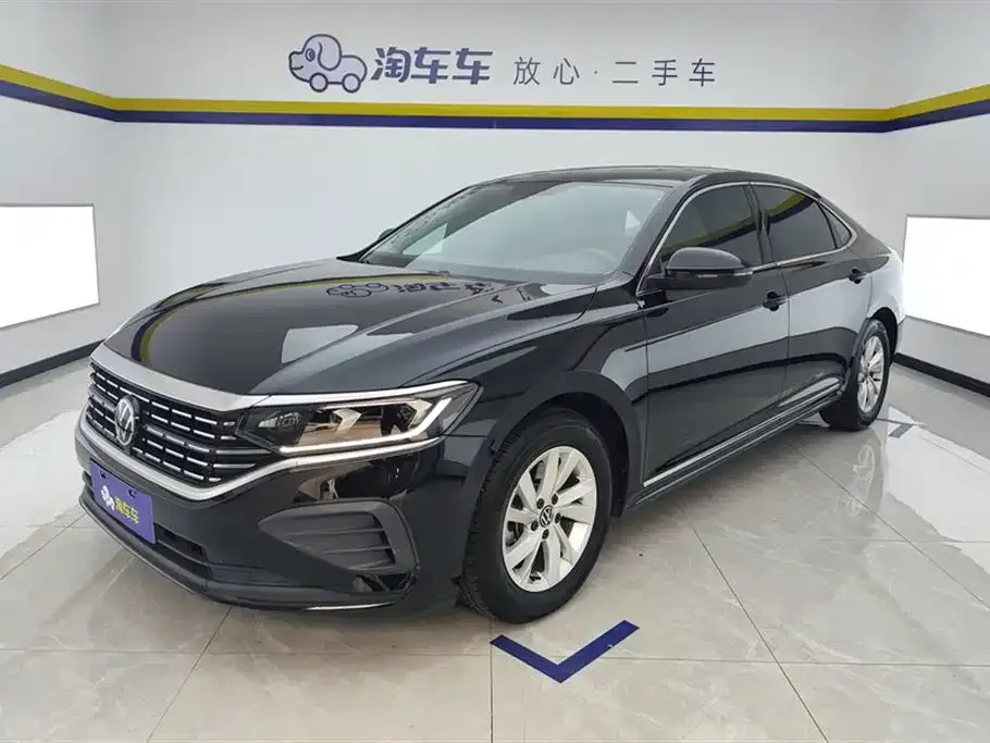Volkswagen Passat — фото 1