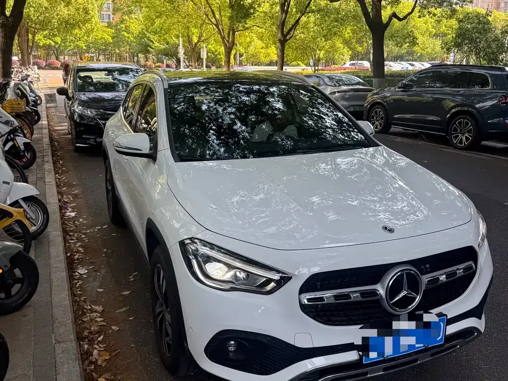 Mercedes-Benz GLA — фото 7