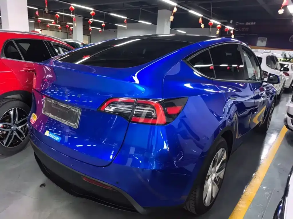 Tesla Model Y — фото 4