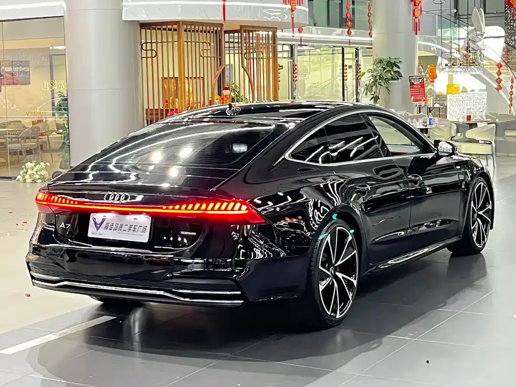 Audi A7 — фото 8