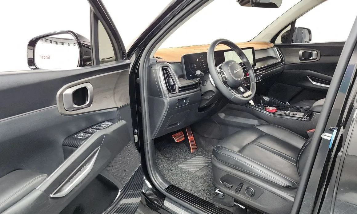 Kia Sorento — фото 6