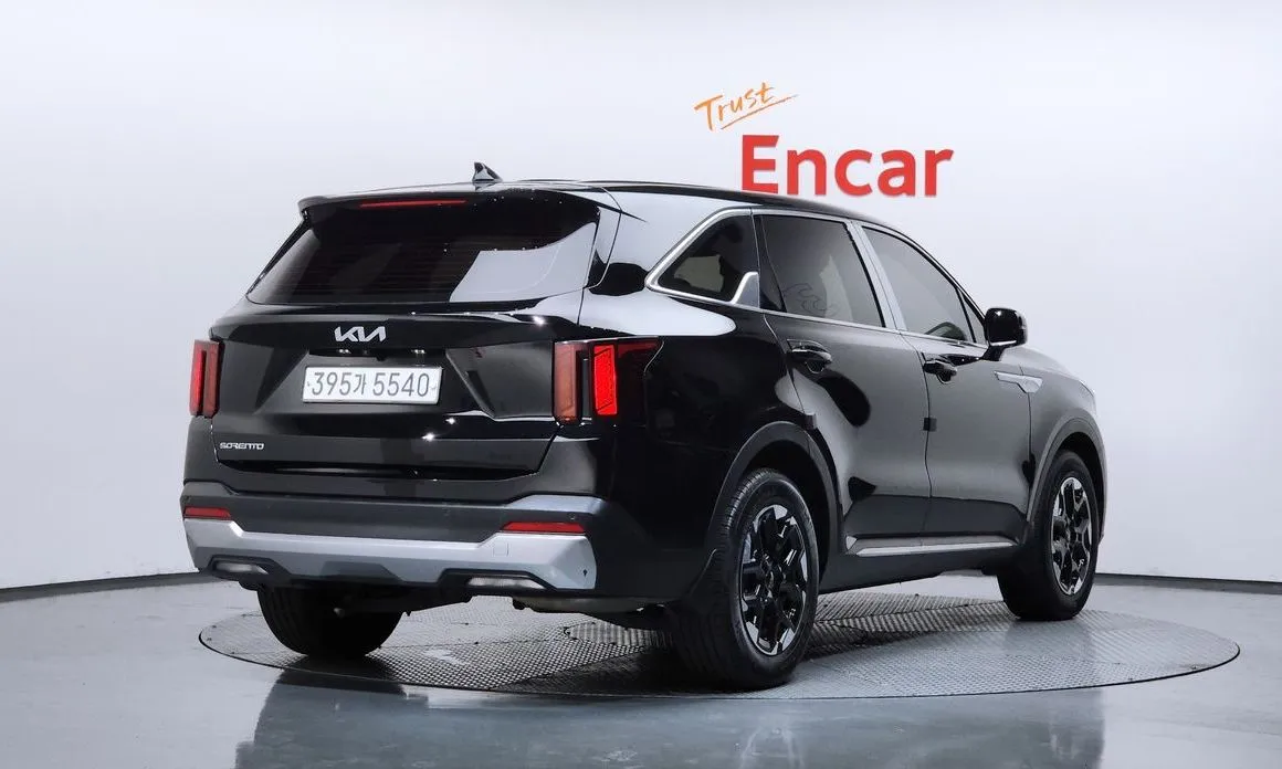 Kia Sorento — фото 5