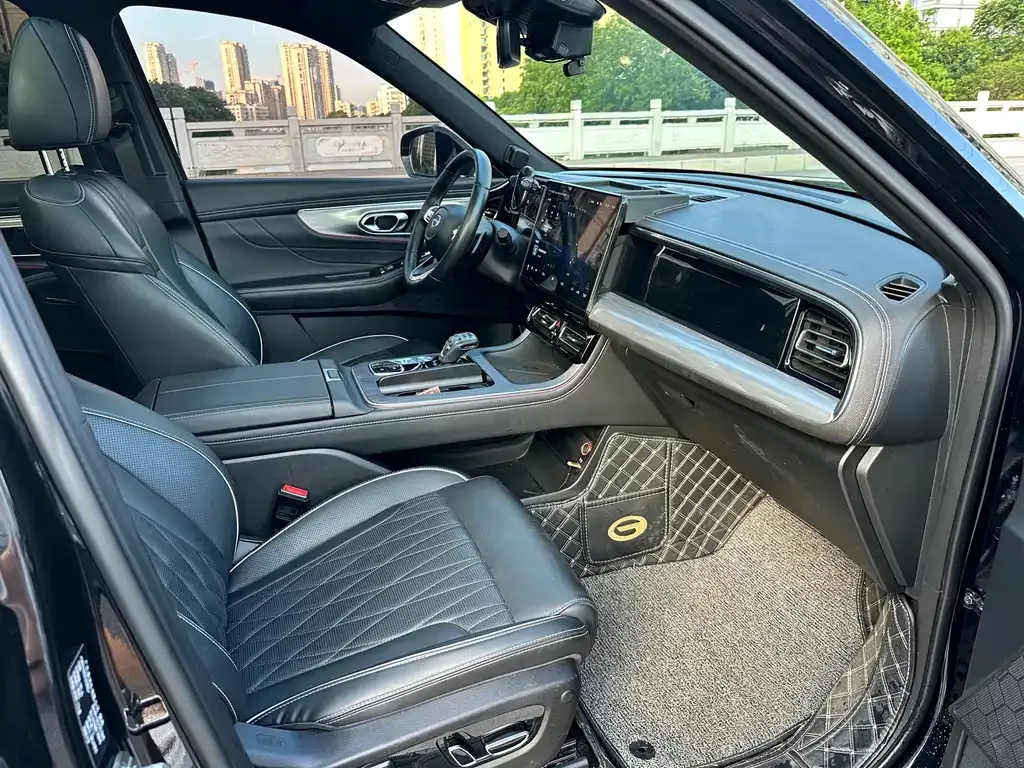 GAC Motor Trumpchi GS8 — фото 9