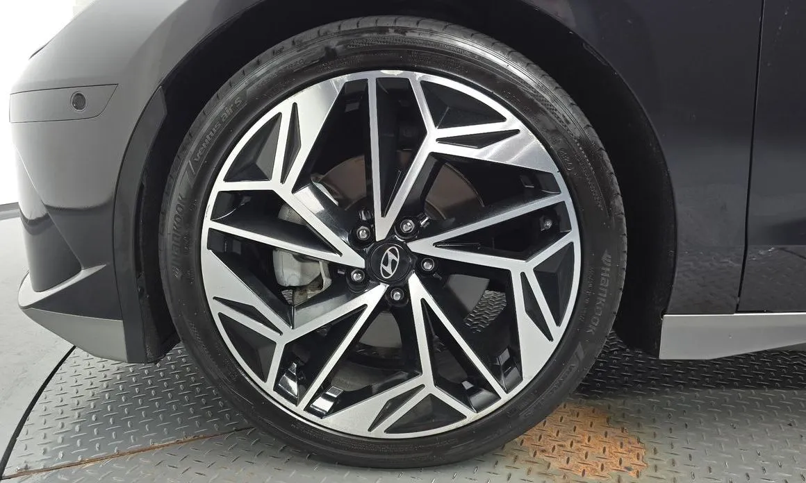 Hyundai Ioniq6 — фото 8