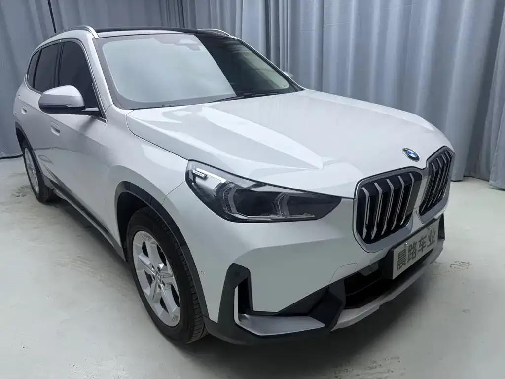 BMW X1 — фото 4