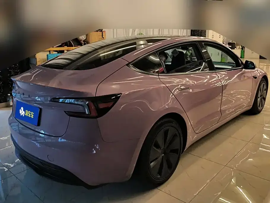 Tesla Model 3 — фото 8